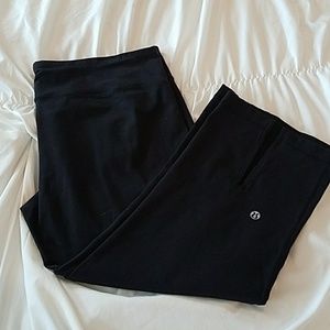 Lululemon Cropped Capris